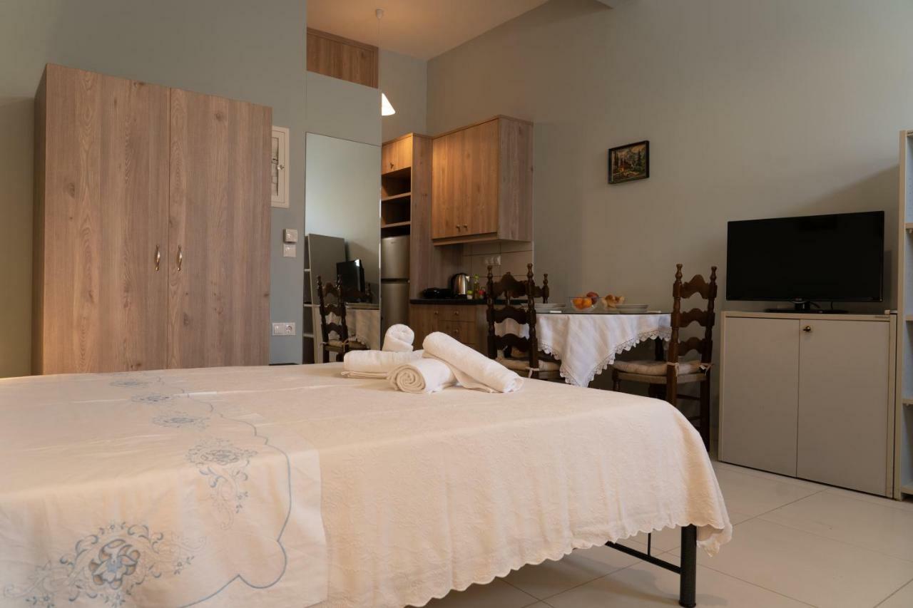 Blue Studio Apartment Heraklion (Crete)